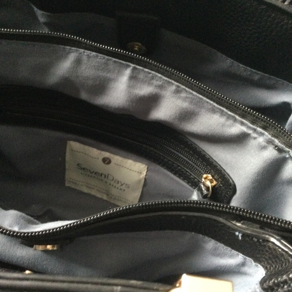 Seven Days Lifestyle and Dreams Handbag - Picture 2 of 3